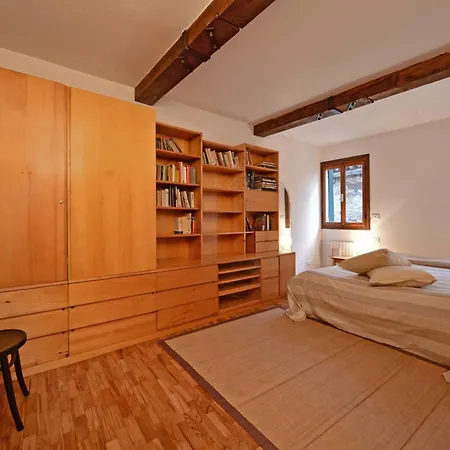 Appartamento Homes & Holidays *