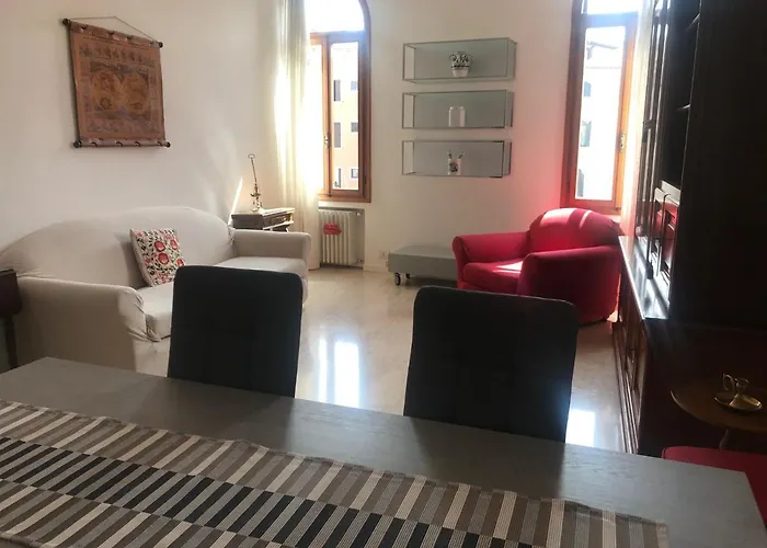 Apartamento Homes & Holidays Venecia