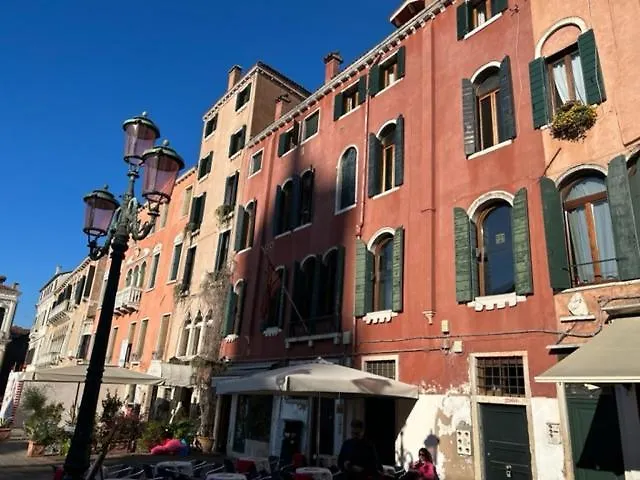 ヴェニス ホームズ ＆ ホリデーズ * ヴェネツィア