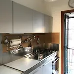 Homes & Holidays *