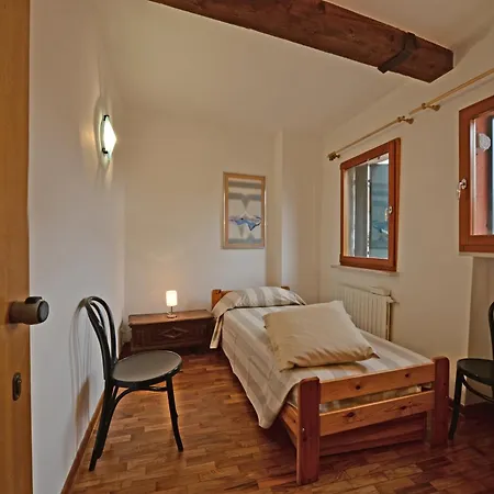 Appartamento Homes & Holidays *