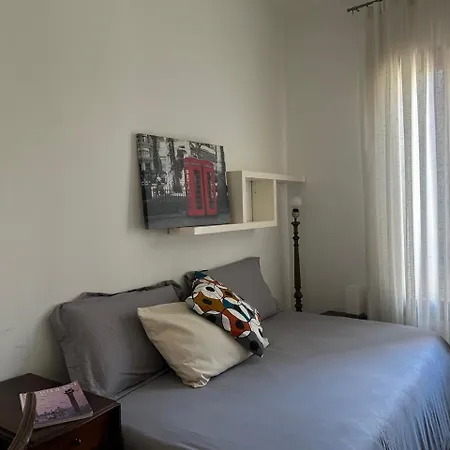 Homes & Holidays * ונציה